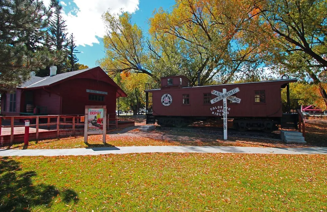 Topaz Lodge-1