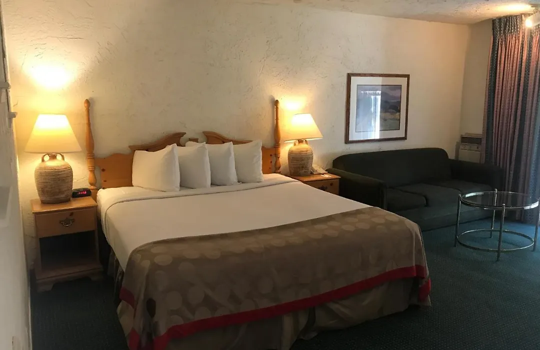 Channel Islands Inn-1