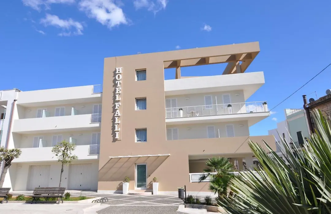 Hotel Falli-1