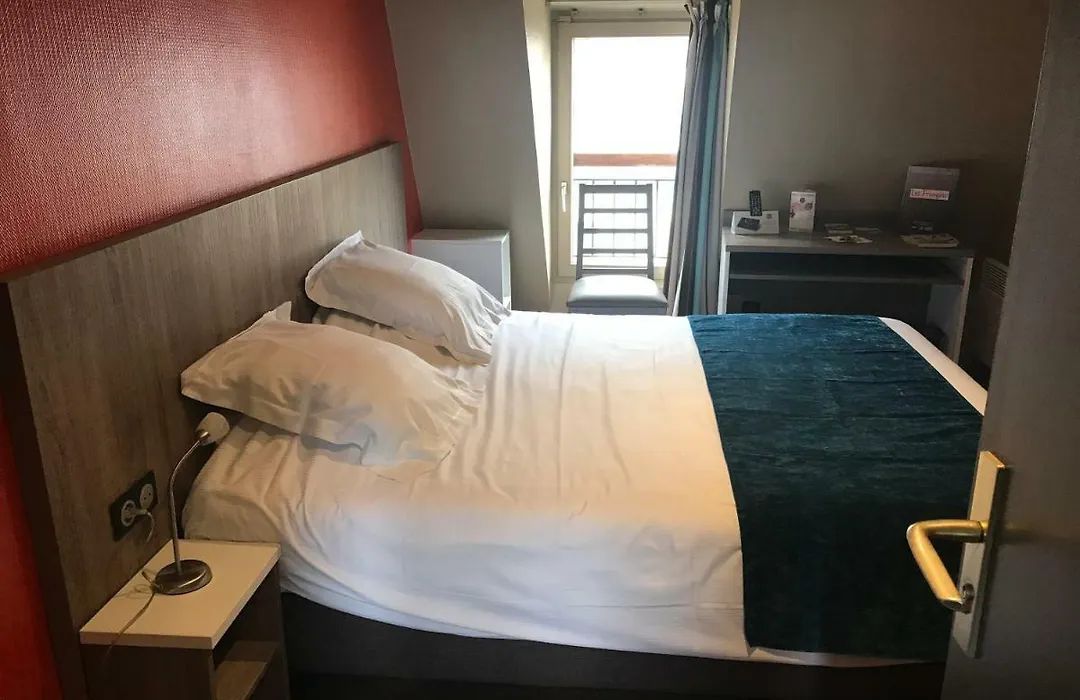 Hôtel Les Frangins-1