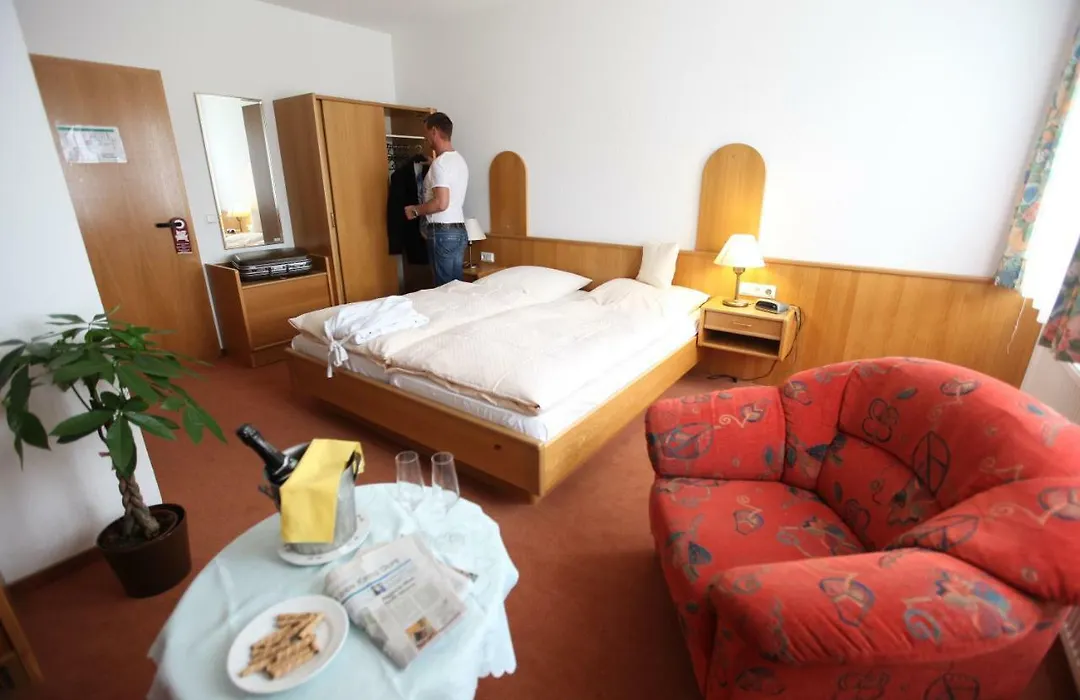 Hotel Cordial-1