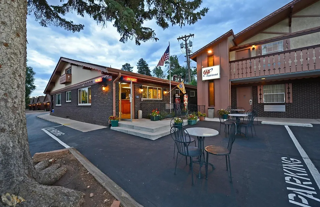 Villa Motel At Manitou Springs-1