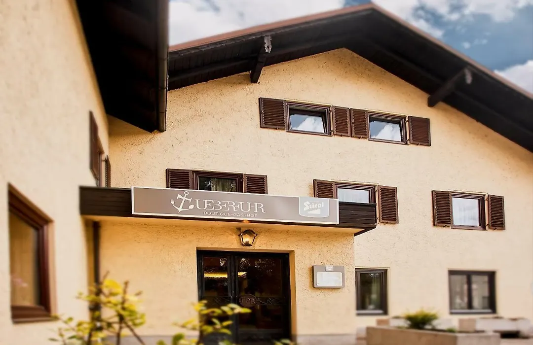 Boutique-Gasthof Ueberfuhr-1
