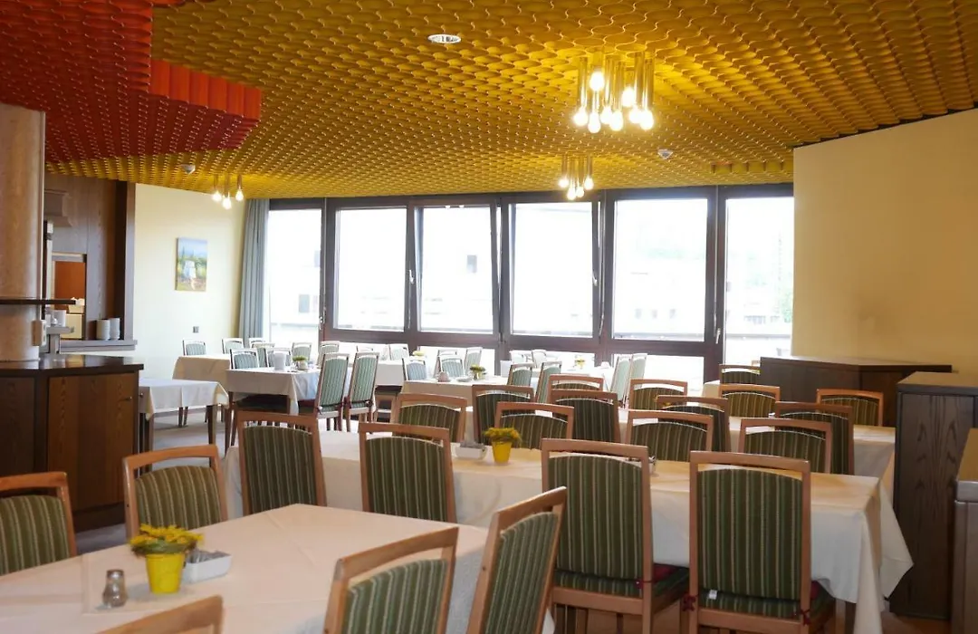 Hotel Oronto-1