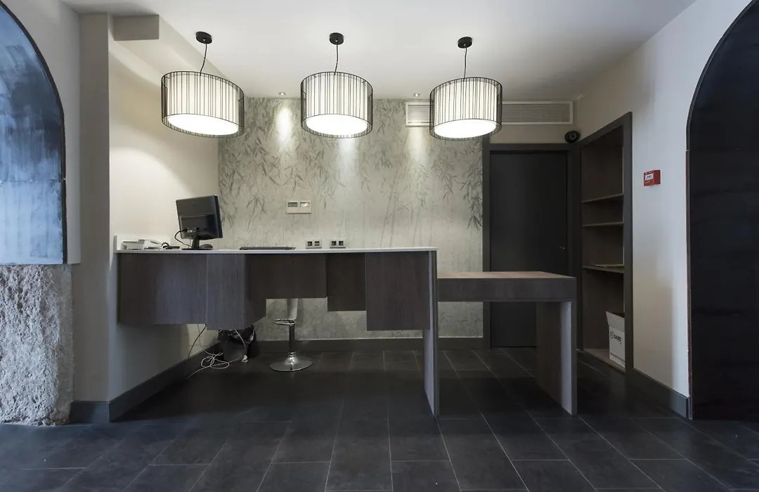 Hostal Emeritae-1