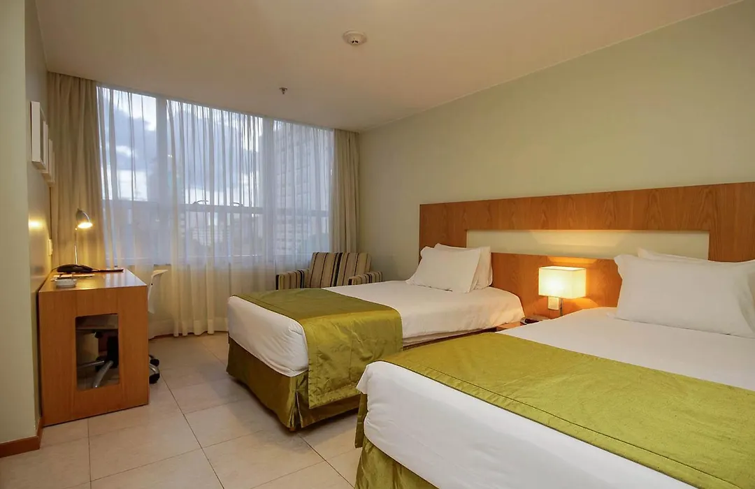 Naoum Hotel-1