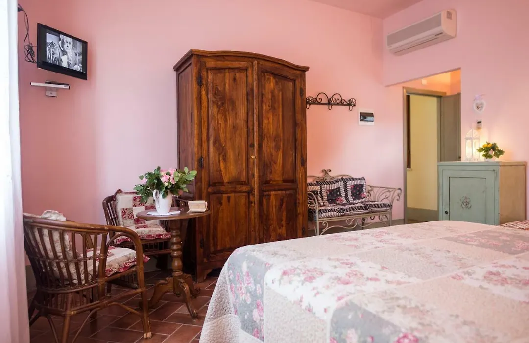 Albergo da Annita - room only-1