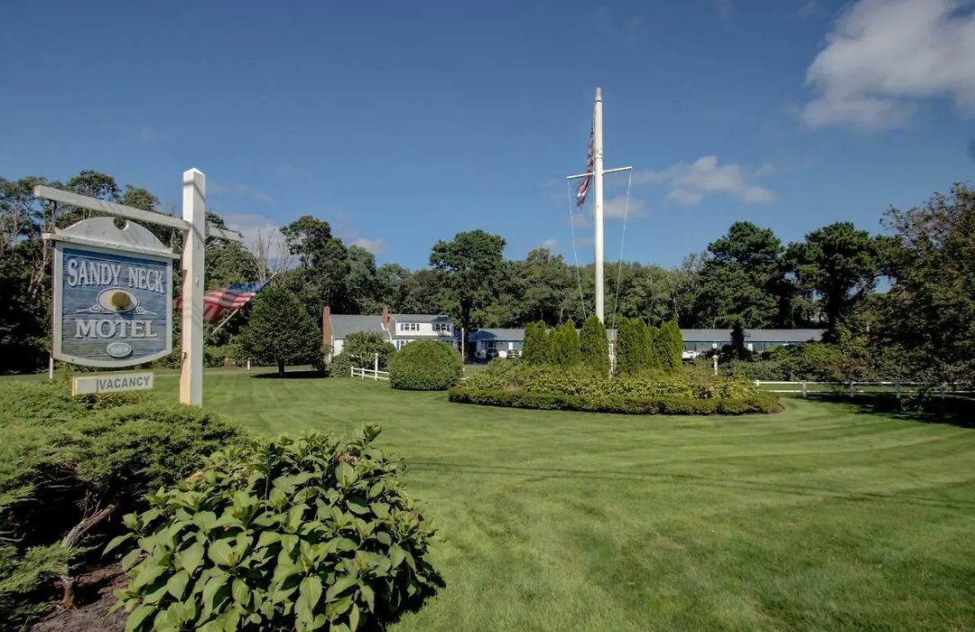 Sandy Neck Motel-1