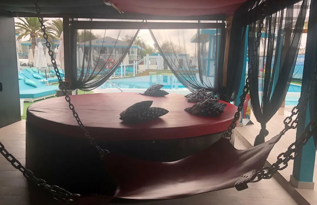 Venus Star Resort - Fkk Nudist Swingers - Only Couples-1