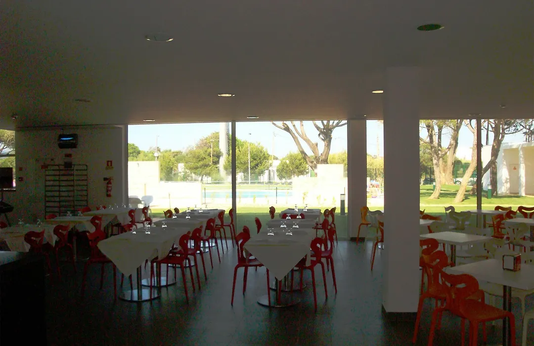 Orbitur Guincho Bungalows - Caravan Park-1