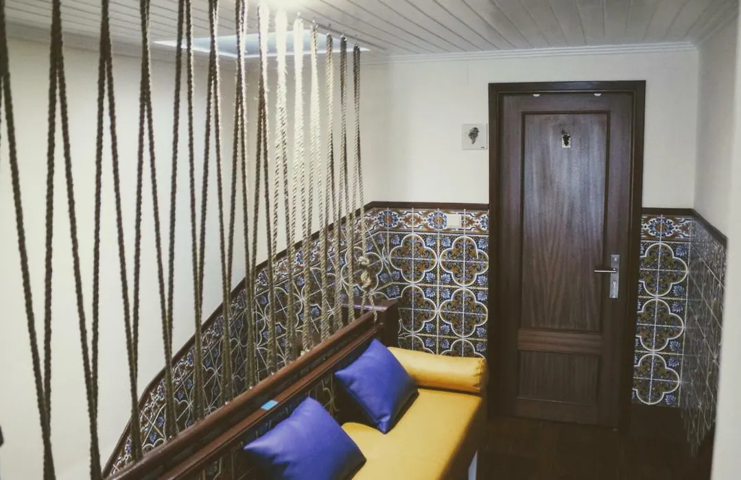 Huga Home-1