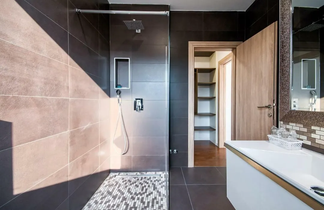 Rooms K&T Sea Side Luxury-1