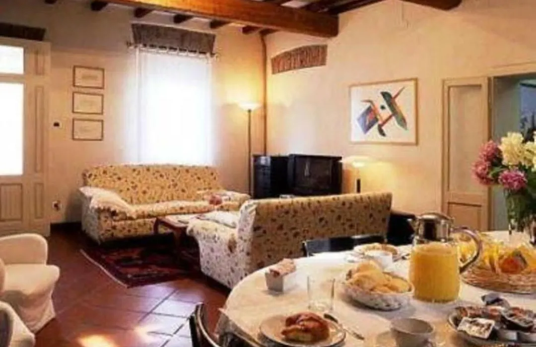 Corte Posta B&B - parcheggio e bagno in camera - sconti per Espositori Mangiari -ideale per Coppie, Soggiorni di lavoro, Viaggiatori interessati a arte e cultura-1