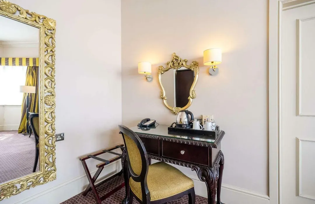 Clarion Collection Harte & Garter Hotel & Spa-1