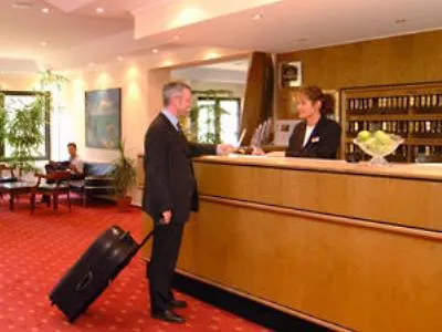 Best Western Parkhotel Branitz & Spa-1