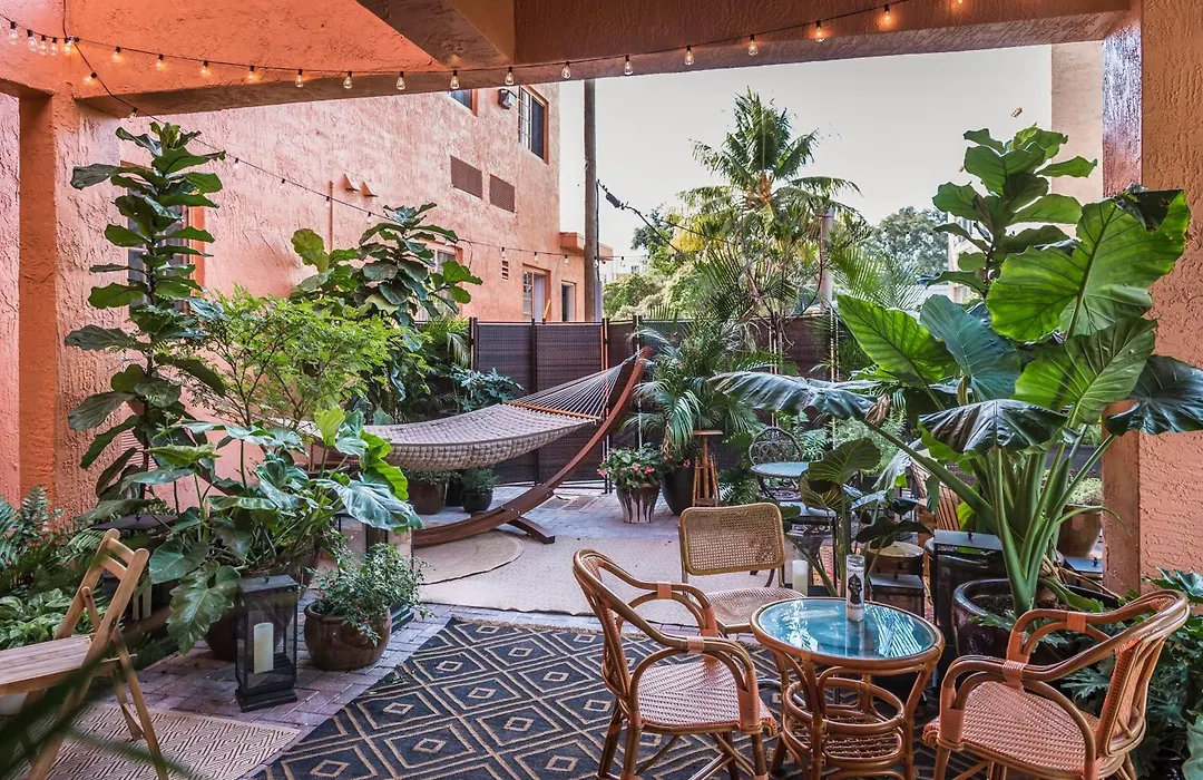 Life House, Little Havana-1