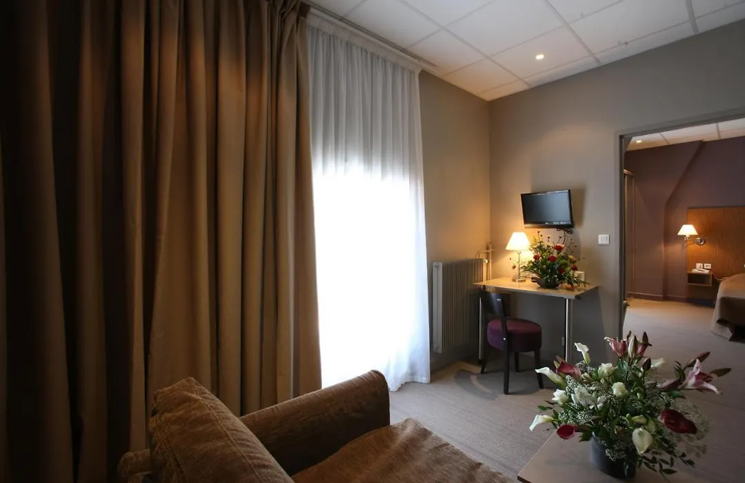 Hotel Cap Vert En Aveyron-1