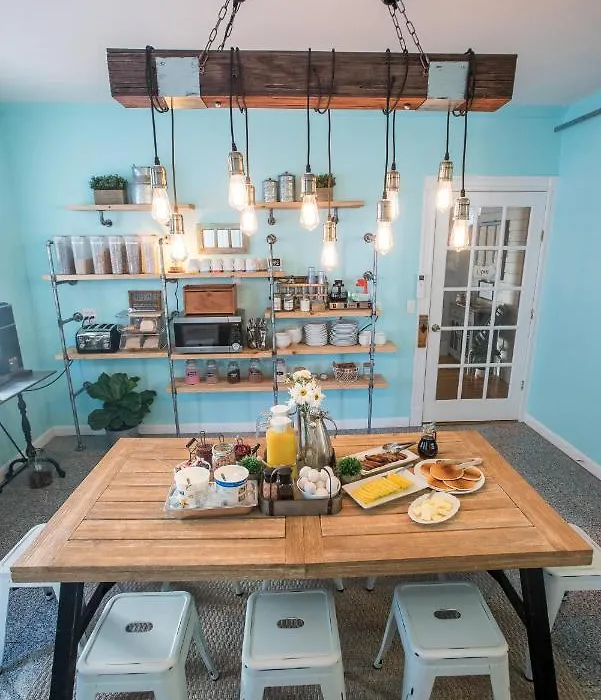 Wyman Bed & Breakfast-1