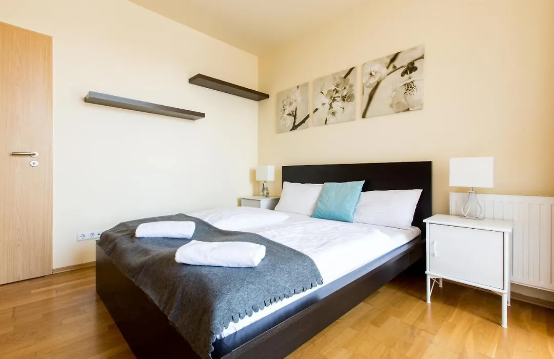 Park Residence Budapest-1