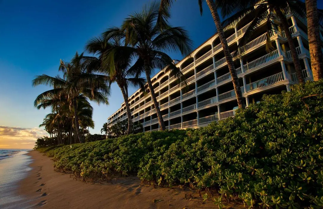 Lahaina Shores Beach Resort-1