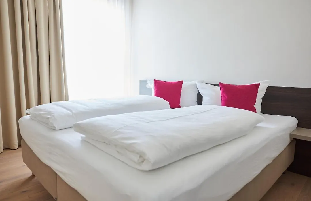 Hotel Calamus-1