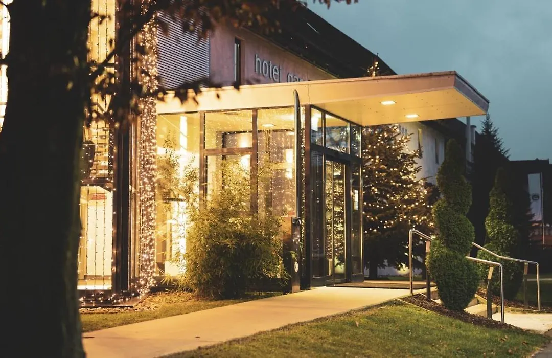 Hotel Garni Colora-1