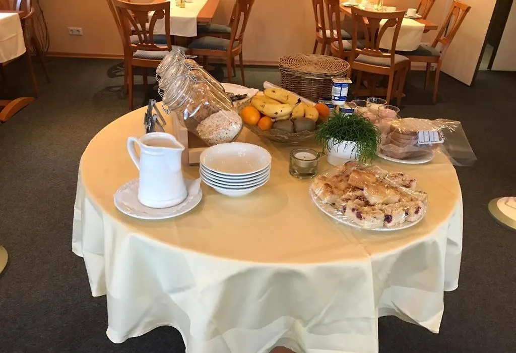 Hotel Waldfrieden-1