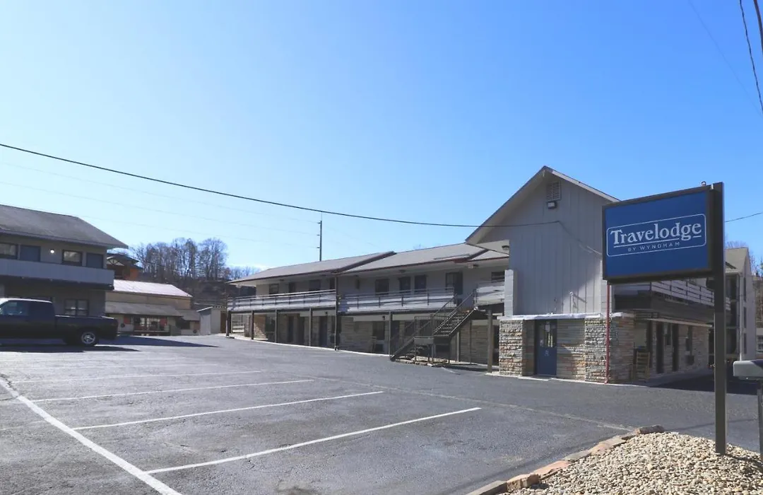 Bishop Inn Downtown Gatlinburg-1