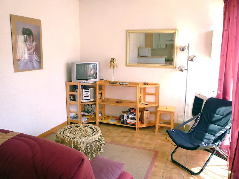 Les Cypriennes-1