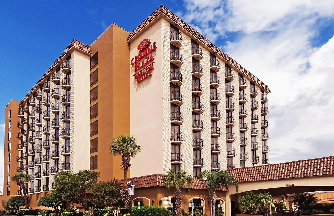 Crowne Plaza Suites Houston - Near Sugar Land-1