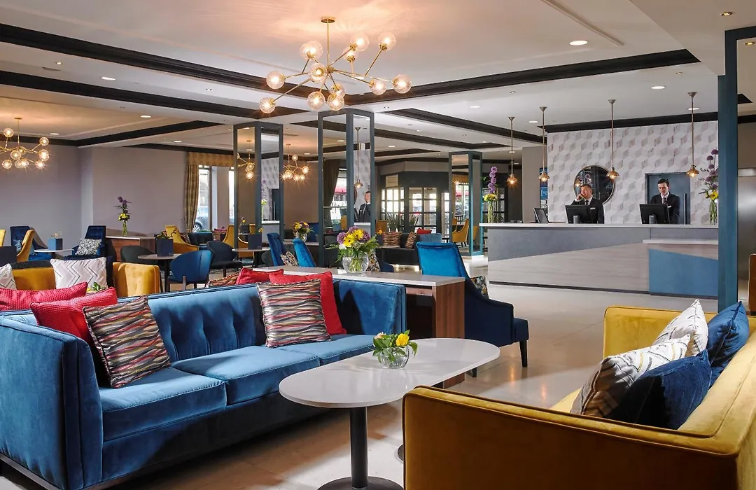 Camden Court Hotel-1