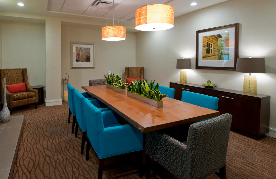 Graduate By Hilton Knoxville-1