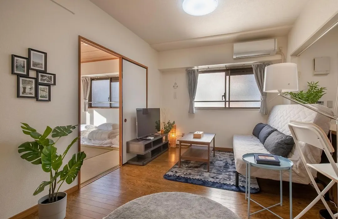 Uhome Akihabara Apartment 3-1