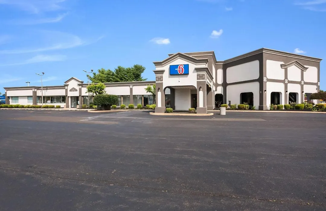 Red Carpet Inn & Suites-1