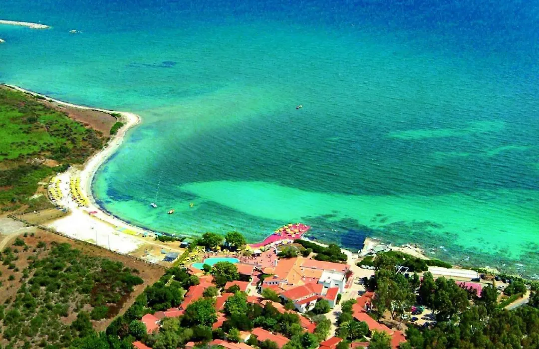 Bungalow Club Village-1