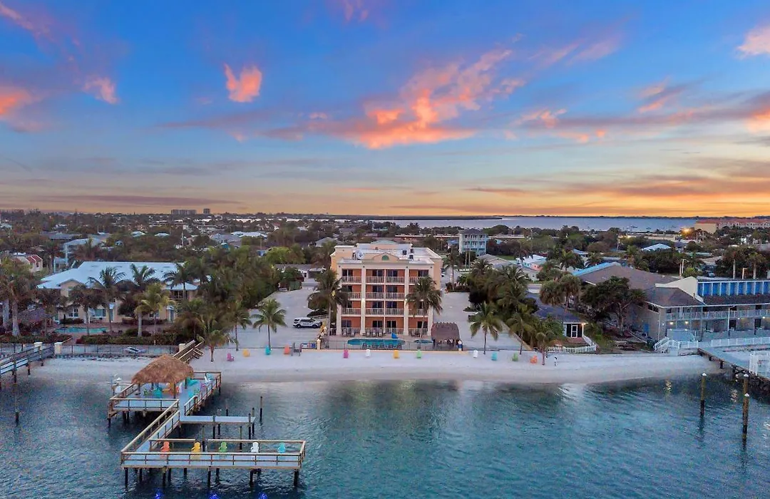 Hutchinson Island Hotel-1
