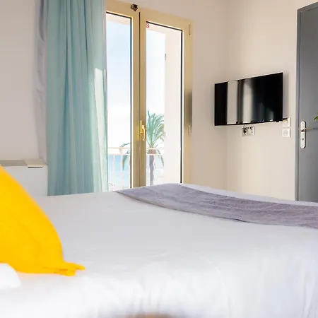 Hotel Et Appartements Reine D'Azur-2