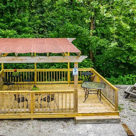 Log Cabin Inn-2