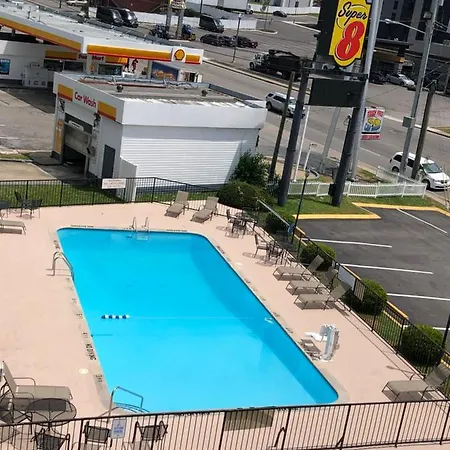 Super 8 By Wyndham Nashville Downtown-3