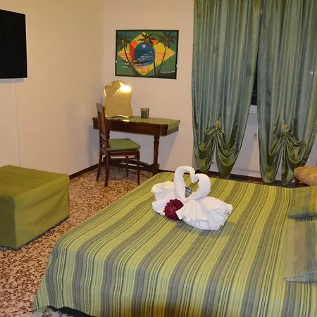 B&B Villa Olmo-3