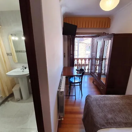 Hostal Giadas-3
