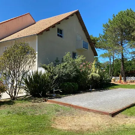 Les Vagues Logis Hôtel-3