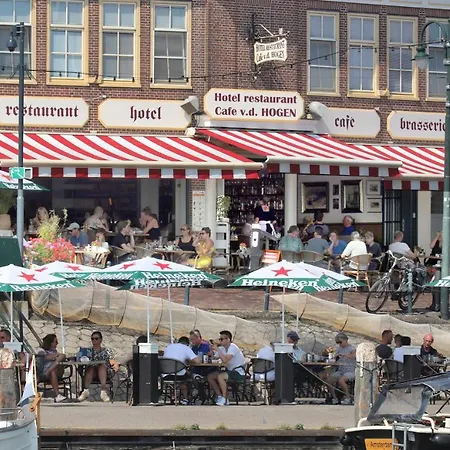 Hotel Cafe Restaurant Van Den Hogen-2
