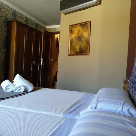 Hostal Medievo-3