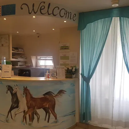 Hotel Arco Romana-2