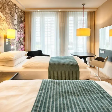 Holiday Inn Berlin-Alexanderplatz, An Ihg Hotel-3