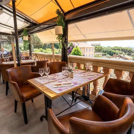 Hotel Restaurant Bellevue-3
