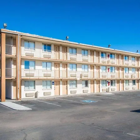 Rodeway Inn-2