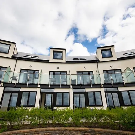 Strandhill Boutique Hotel Lodge And Suites-2
