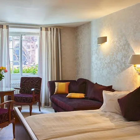 Hotel Oberkirch am Münsterplatz-3